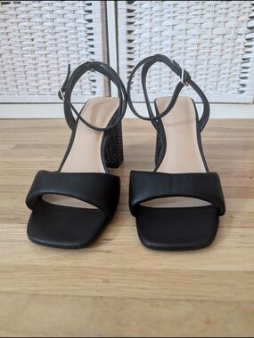 Primark Wide Width Black Square-Toe Block Heel Sandals